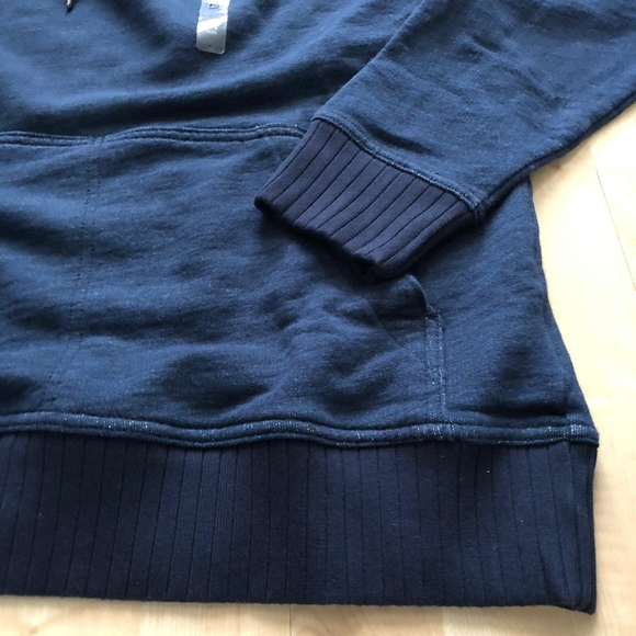 🆕️ Tommy Hilfiger Hooded Sweatshirt - Picture 4 of 5
